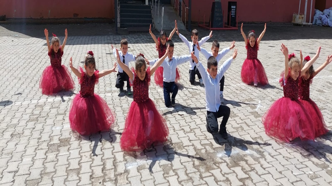 23 Nisan Okulumuzda Coşkuyla Kutlandı